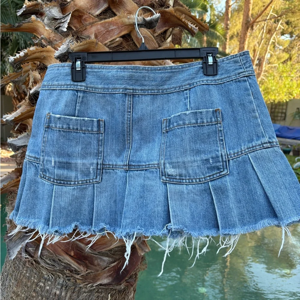 American Eagle Outfitters Blue Frayed Denim Mini Skirt